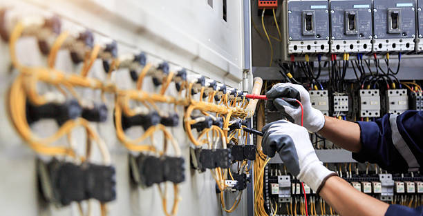Professional Electrician technician working in Lawrenceville, NJ